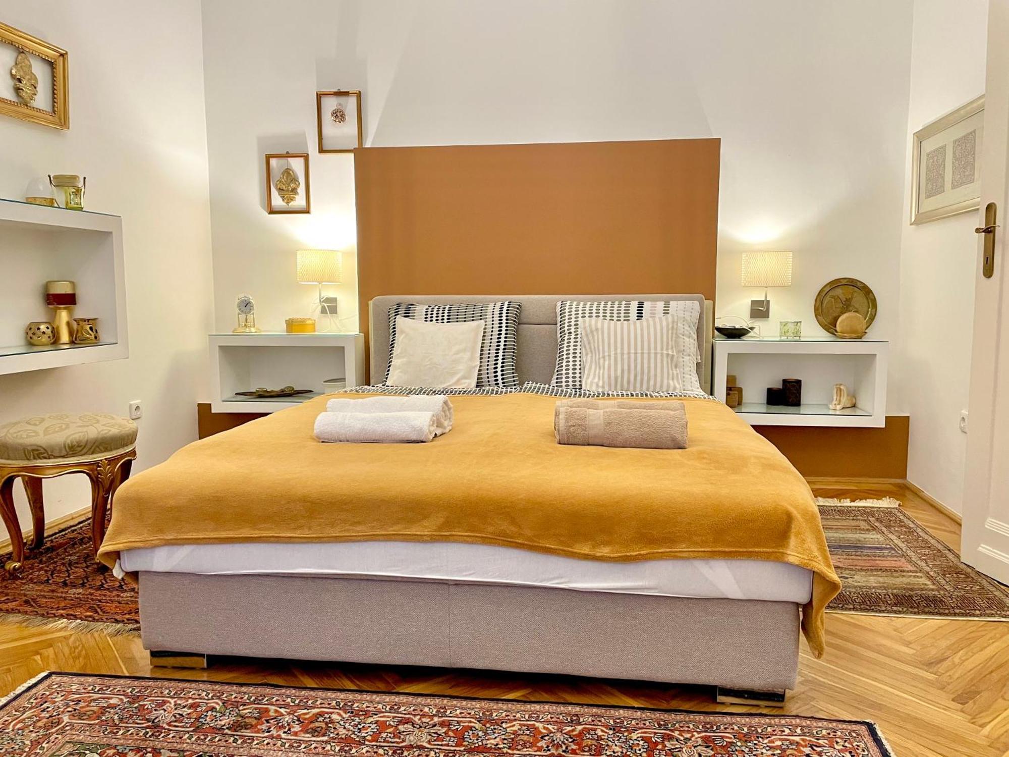 Gold Pearl Apartment 2 Rooms At St Stephen' S Basilica Budapeste Exterior foto