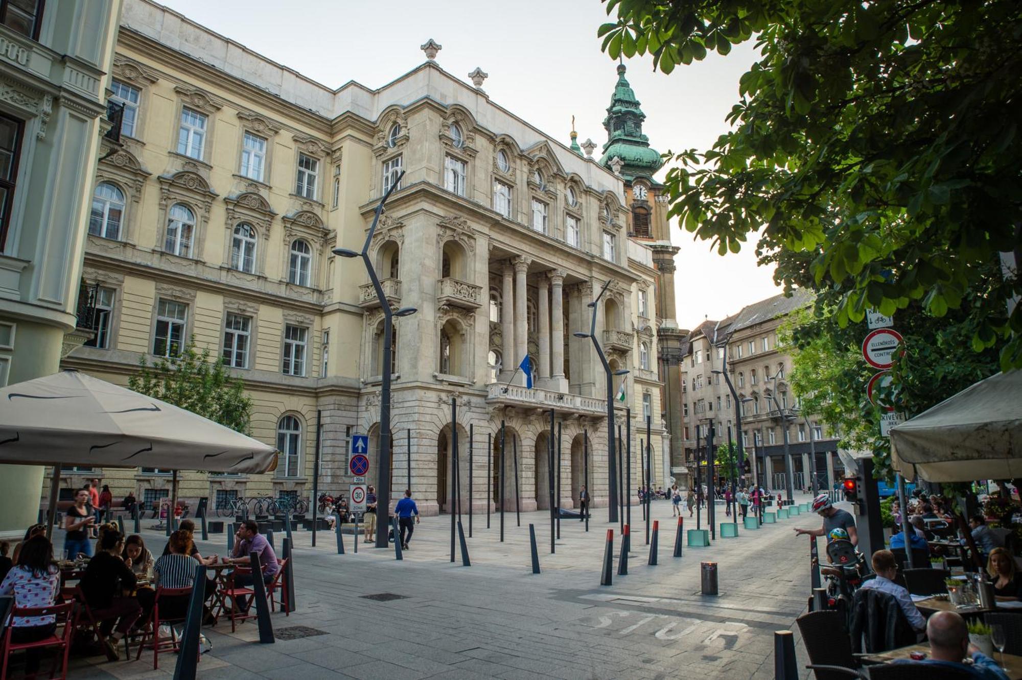 Gold Pearl Apartment 2 Rooms At St Stephen' S Basilica Budapeste Exterior foto